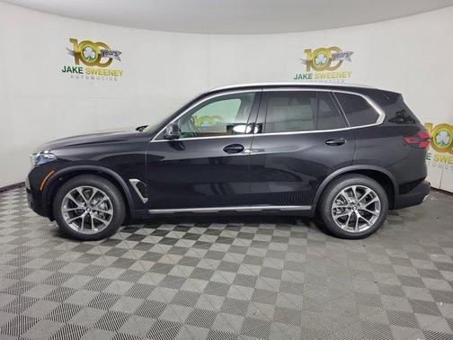 Black Sapphire Metallic 2026 BMW X5 xDrive40i