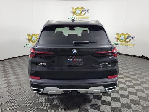 Black Sapphire Metallic 2026 BMW X5 xDrive40i