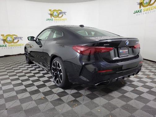 2026 BMW M440 i xDrive