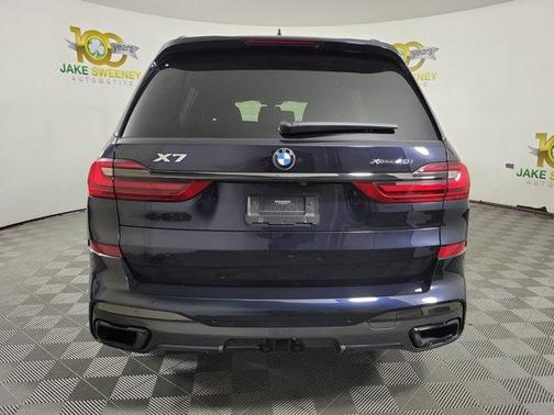 Carbon Black Metallic 2021 BMW X7 xDrive40i