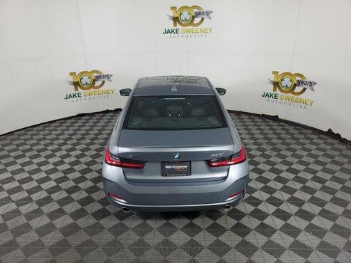 2025 BMW 330 i xDrive