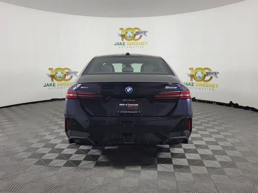 2026 BMW 550e xDrive
