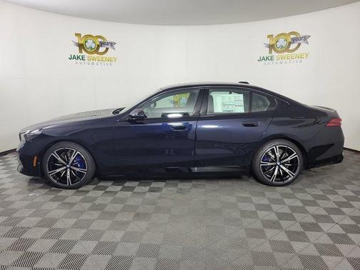 2026 BMW 550e xDrive