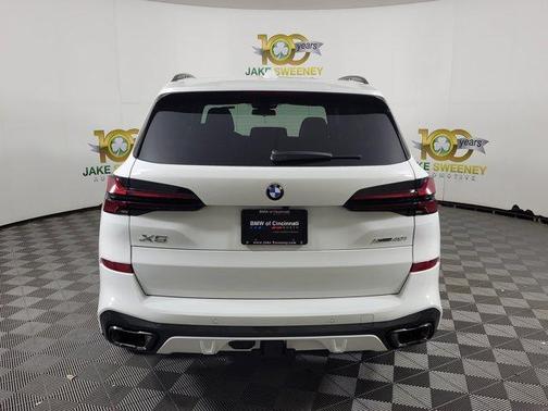 Alpine White 2026 BMW X5 xDrive40i