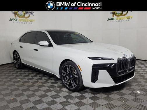 2023 BMW 760 760i xDrive