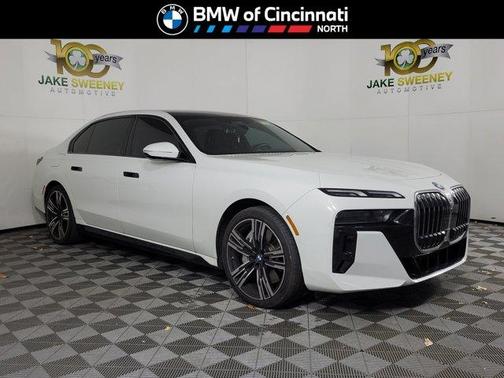 2023 BMW 760 760i xDrive