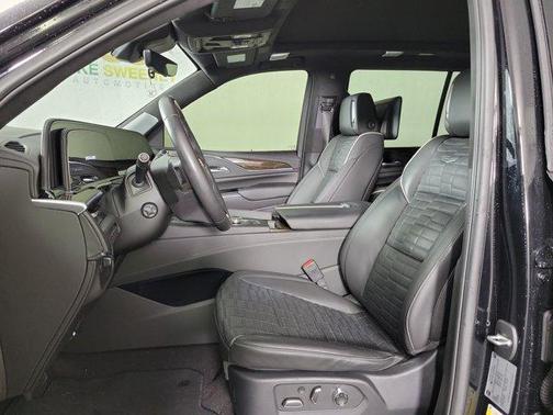 2024 Cadillac Escalade Sport Platinum