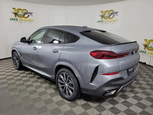2026 BMW X6 xDrive40i