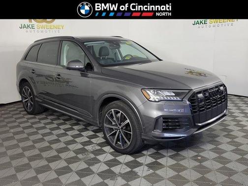 Samurai Gray Metallic 2023 Audi Q7 55 Premium Plus