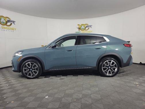 2025 BMW X2 xDrive28i