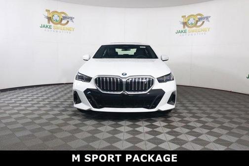 2025 BMW i5 xDrive40
