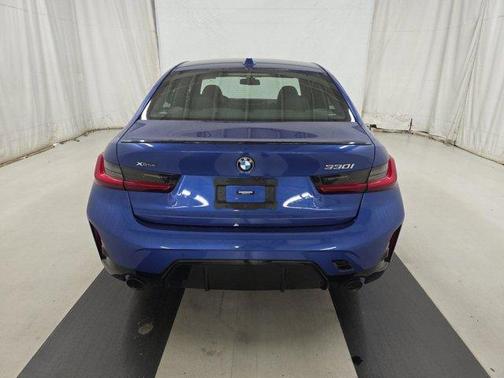 Portimao Blue Metallic 2023 BMW 330 i xDrive