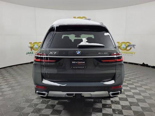2026 BMW X7 xDrive40i