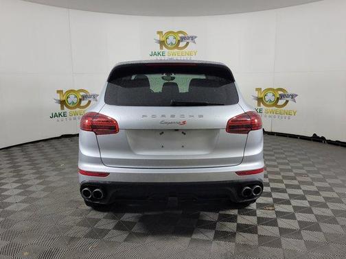 2017 Porsche Cayenne S