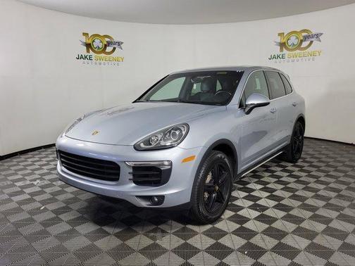 2017 Porsche Cayenne S
