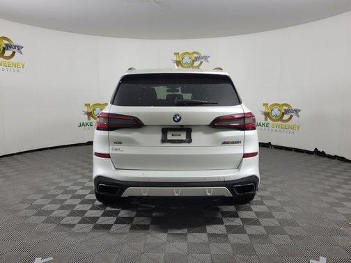 2022 BMW X5 M50i