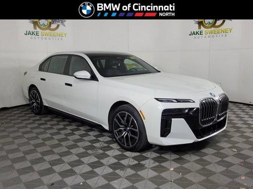 2025 BMW 740 i xDrive