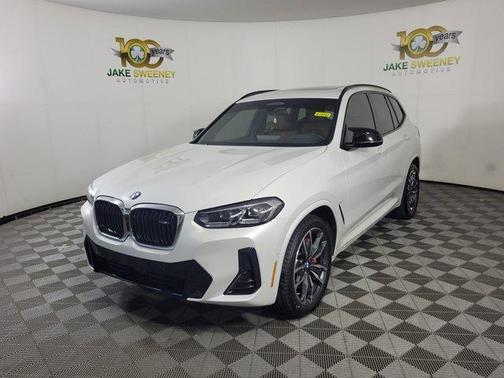 Mineral White Metallic 2024 BMW X3 M40i