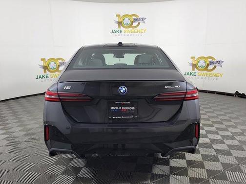 2026 BMW i5 xDrive40