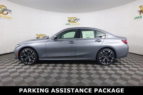 2025 BMW 330 i xDrive