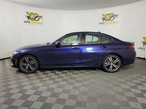 2023 BMW 330 i xDrive