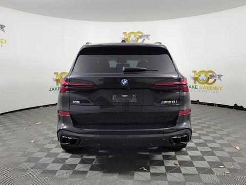 2024 BMW X5 M60i