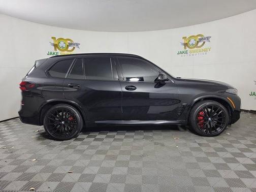 2024 BMW X5 M60i