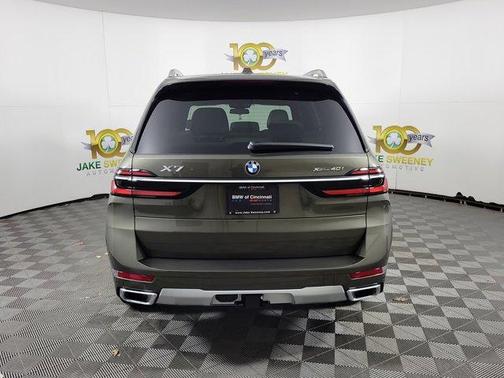 2026 BMW X7 xDrive40i