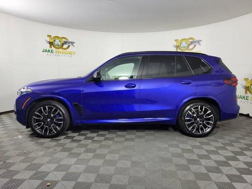 2025 BMW X5 M60i