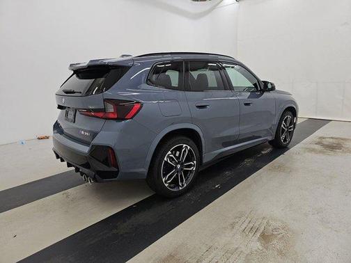 2025 BMW X1 M35i