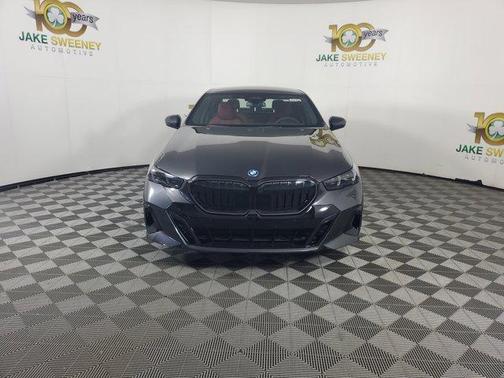 2026 BMW 550e xDrive