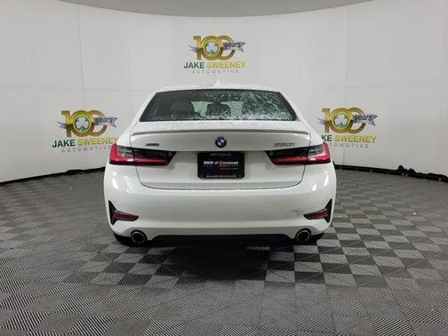 2020 BMW 330 i xDrive