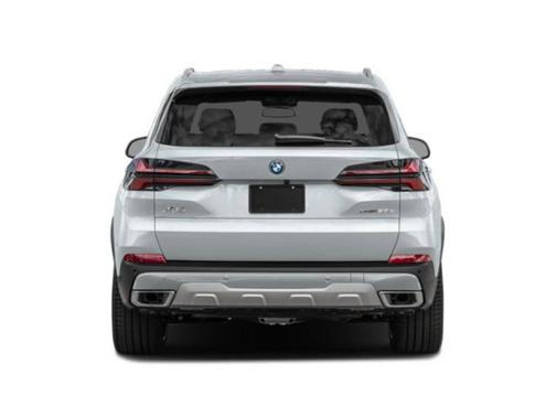 Alpine White 2026 BMW X5 PHEV xDrive50e