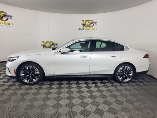 2024 BMW 530 i xDrive