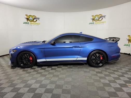 2021 Ford Shelby GT500 Base
