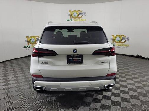 Alpine White 2026 BMW X5 xDrive40i