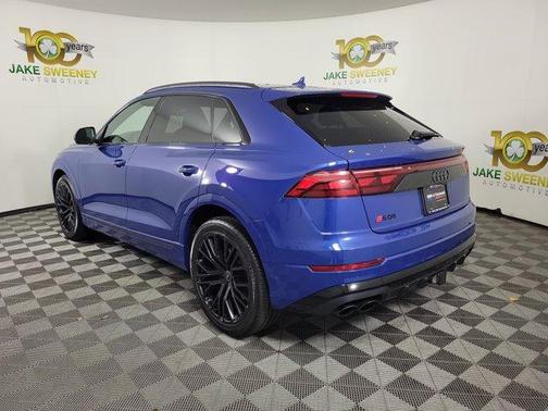 2025 Audi SQ8 4.0T quattro Premium Plus