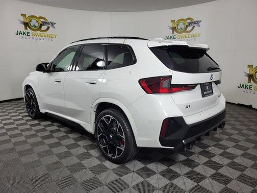 2024 BMW X1 M35i