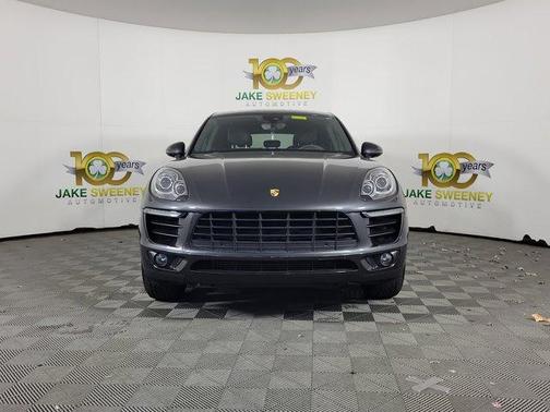 2017 Porsche Macan Base