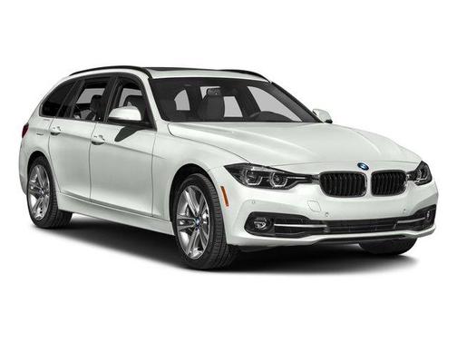 2017 BMW 330 i xDrive