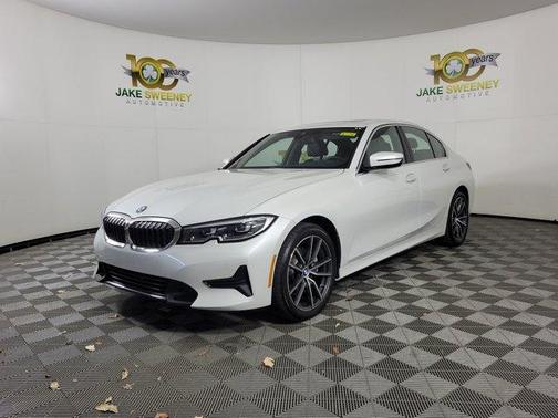 2019 BMW 330 i xDrive