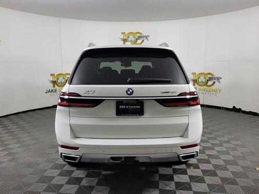 2026 BMW X7 xDrive40i
