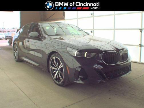 Dark Graphite Metallic 2026 BMW 540 i xDrive