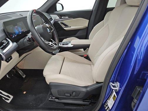 2025 BMW X2 M35i