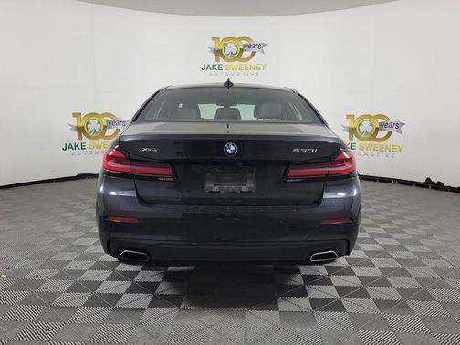 2022 BMW 530 i xDrive