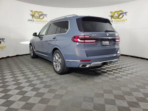 2026 BMW X7 xDrive40i