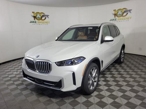 Mineral White Metallic 2026 BMW X5 xDrive40i