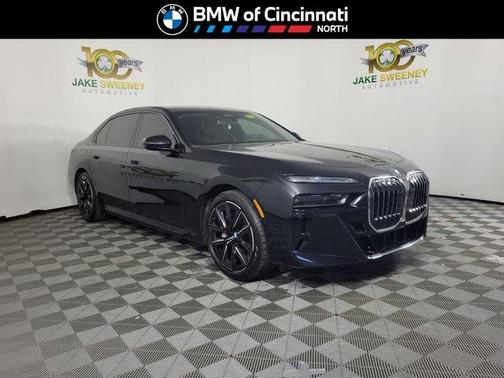 2023 BMW 760 760i xDrive