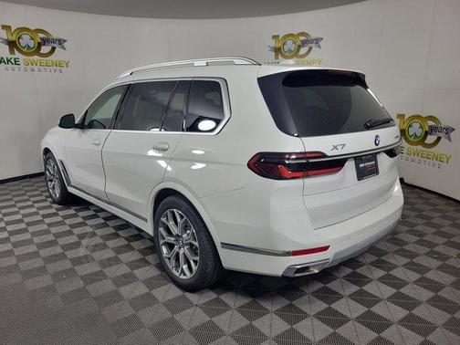 2026 BMW X7 xDrive40i