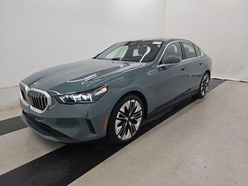 Green Metallic 2026 BMW 540 i xDrive